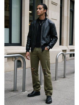 FREAKINS - Men Green Solid Straight Fit Jeans