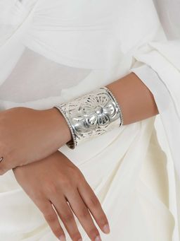 Teejh - Yuvani Silver Oxidised Cuff Bracelet Set