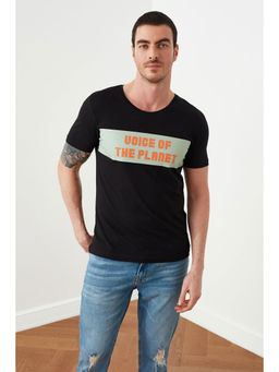 Trendyol - Man Black T-Shirt