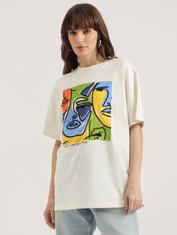 United Colors of Benetton - Round Neck Printed Face Story T-Shirt - White