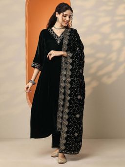 Libas - Green Embellished/Sequined V-Neck Kurta Pant With Dupatta (3XL)