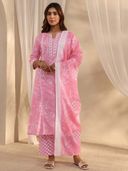 Pink color option, Currently selected