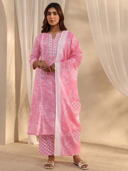 Gerua By Libas - Pink Printed Round Neck Kurta Pant With Dupatta