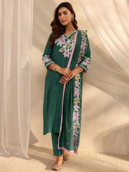 Libas - Green Embroidered V-Neck Kurta Pant With Dupatta