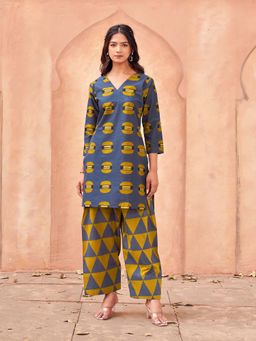 Tikhi Imli - Navy Blue Abstract V-Neck Kurti And Pant