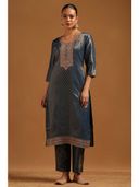 Navy Blue color option