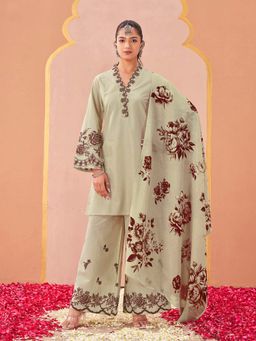 Tikhi Imli - Green Embroidered V-Neck Kurti Palazzo With Dupatta