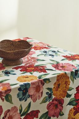 H&M - White Patterned Tablecloth