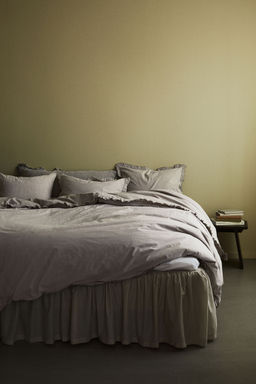 H&M - Beige Frill-Trimmed Double/King Duvet Cover Set
