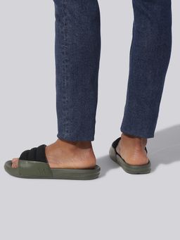 Neeman's - Squooshy Men Olive Sliders