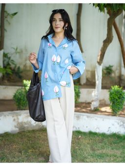 October - Sky Cotton Shirt With Handpainted Tulips