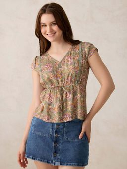 Outzidr - Green Printed Crinkled Blouse