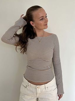 Outzidr - Brown Full Sleeves Fitted Street Style Top