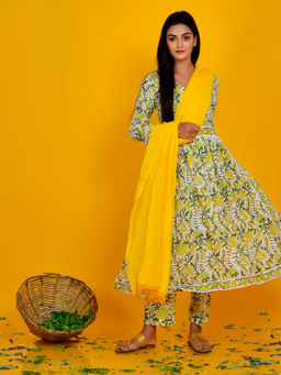 Rangpur - Yellow Block Printed Kurta With Pant & Dupatta (Set of 3)