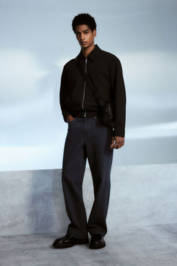 H&M - Men Grey Relaxed Fit Jeans