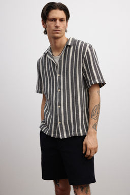 H&M - Men Black Regular Fit Chino Shorts