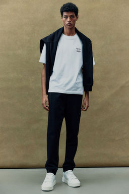 H&M - Men Black Slim Fit Cargo Joggers