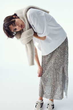 H&M - Women White Pleated Skirt