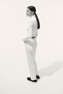 H&M - Women White Straight High Jeans