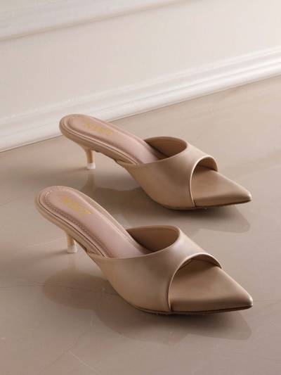 Comfortable Pointed Toe Beige Kitten Heels