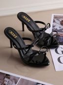 Black color option, Currently selected