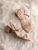 Beige color option, Currently selected