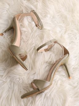 GNIST - Pointed Toe Ankle Strap Olive Stilettos