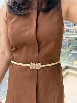 CrossKulture - White Women Coloured Metal Stretchable Belt