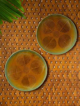 ExclusiveLane - Peacock Boulevard Hand-Engraved Ceramic Dinner Plates (Set of 2, Microwave Safe)