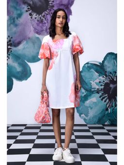 Genes Lecoanet Hemant - Anemone Flower Regular Fit Dress- White Coral