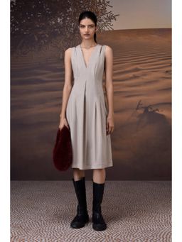 Genes Lecoanet Hemant - Sleeveless Warm Beige Poly Woollen Midi Dress