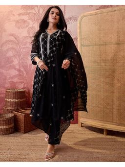 Gahan - Black Georgette Zari Sequence Embroidered Kurta with Pant and Dupatta