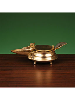 Ekaa Handicrafts - Brass Conch Diya