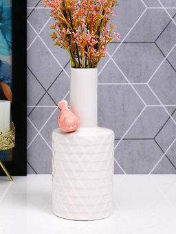 Tayhaa - White Textured Ceramic Flower Vase