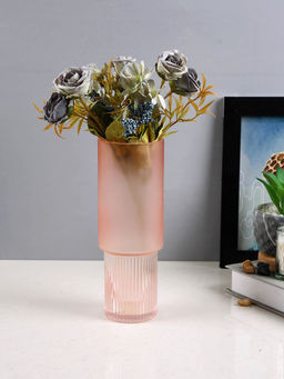 Tayhaa - Blush Grace Pink Frosted Glass Flower Vase