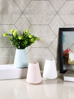 Tayhaa - White & Pink Striped Ceramic Flower Vases (Set Of 3)