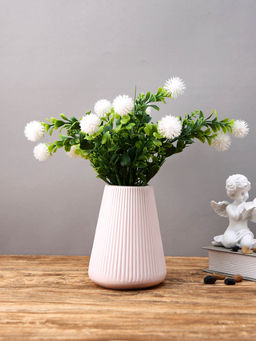Tayhaa - Blush Harmony Pink Striped Ceramic Fluted Flower Vase
