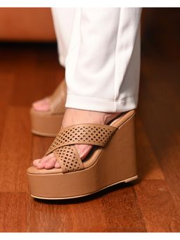 MIRAKI - Nude Breathable Slip On Wedges