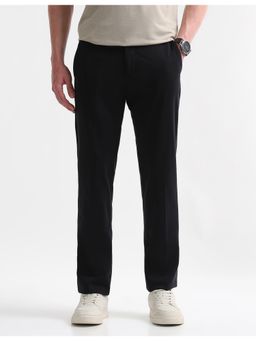 Arrow Newyork - Men Black Solid Super Slim Pant