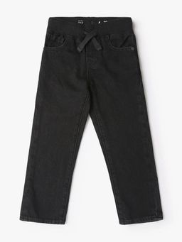 GAP - Boys Regular Fit Mid Rise Jeans