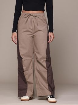 Popnetic - Women Solid Taupe and Coffee Brown Contrast Parachute Cargo Pants