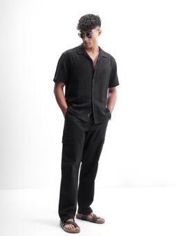 HIGHLANDER - Men Black Cotton Relaxed Fit Shirt