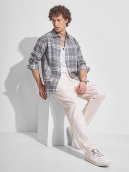HIGHLANDER - Men Grey Cotton Blend Relaxed Fit Shirt