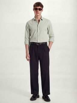 HIGHLANDER - Men Green Cotton Blend Slim Fit Shirt