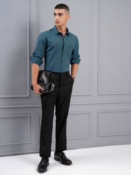 HIGHLANDER - Men Teal Cotton Blend Slim Fit Shirt