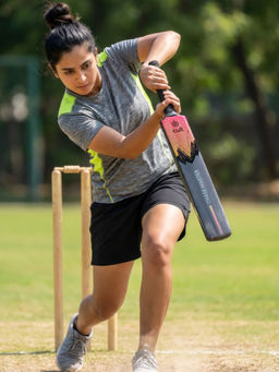 CULT - Cricket Bat Black/Orange Chase Master