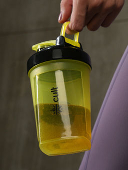CULT - Micro Shaker 500ML Unisex Yellow