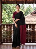 Black color option, Sold out, Currently selected