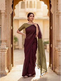 Kasee - Maroon Cotton Blend Tassels Solid Saree With Unstitched Blouse