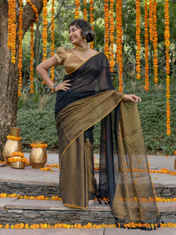 Suta - Women's Black Woven Saree